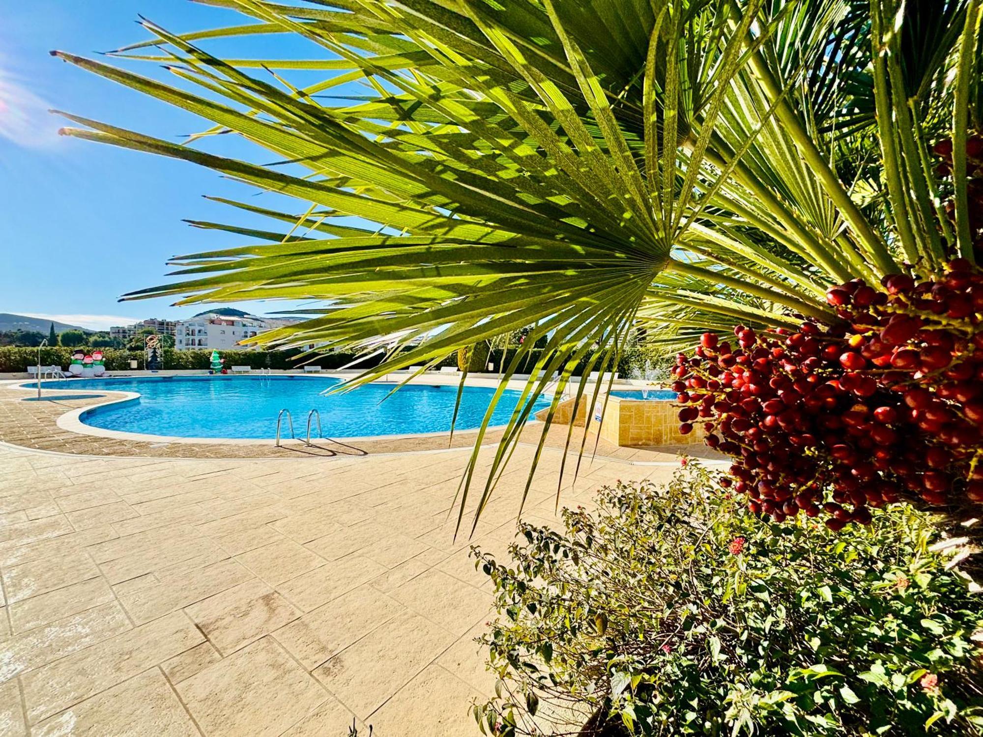 Somptueux 3 Pieces Vue Sur Piscine Villa Mandelieu Kültér fotó