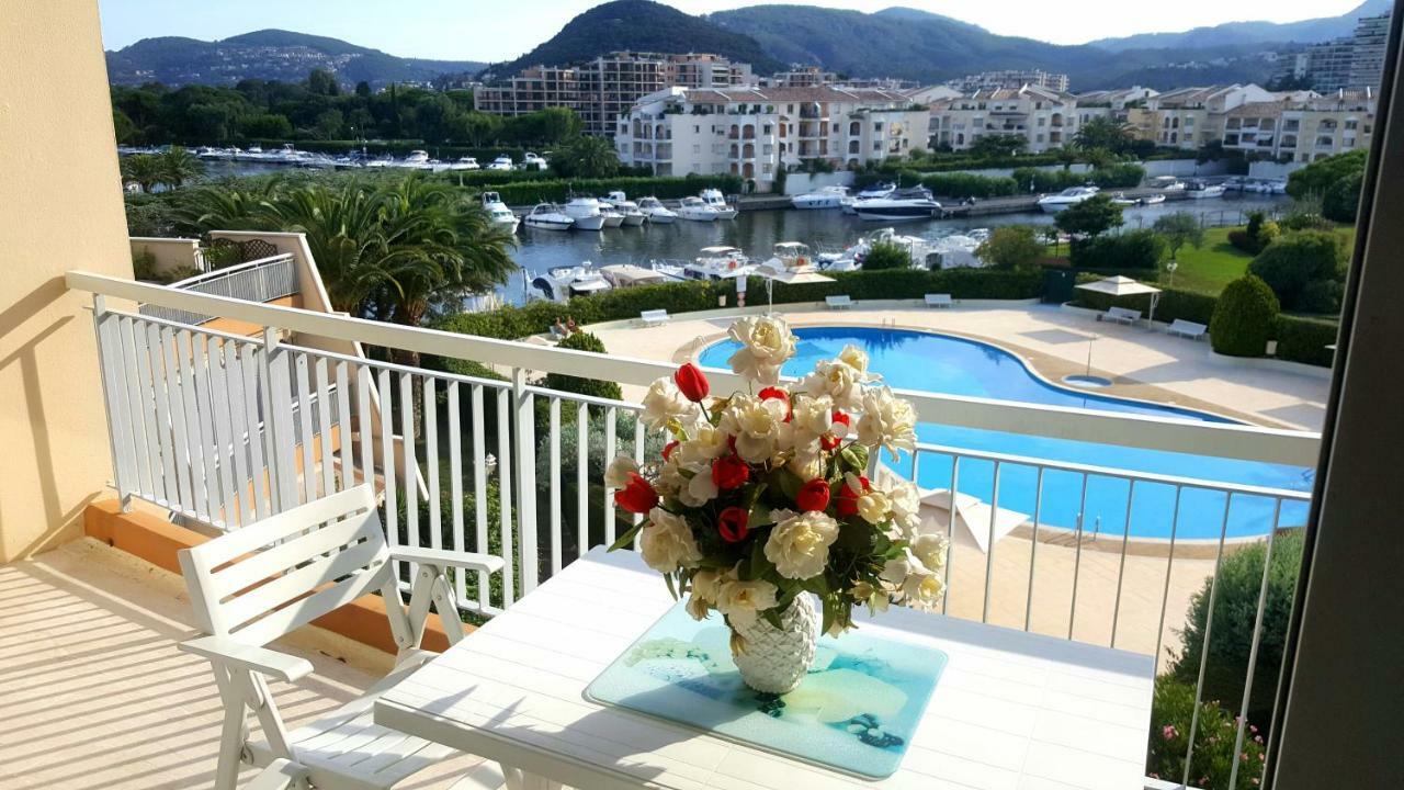 Somptueux 3 Pieces Vue Sur Piscine Villa Mandelieu Kültér fotó
